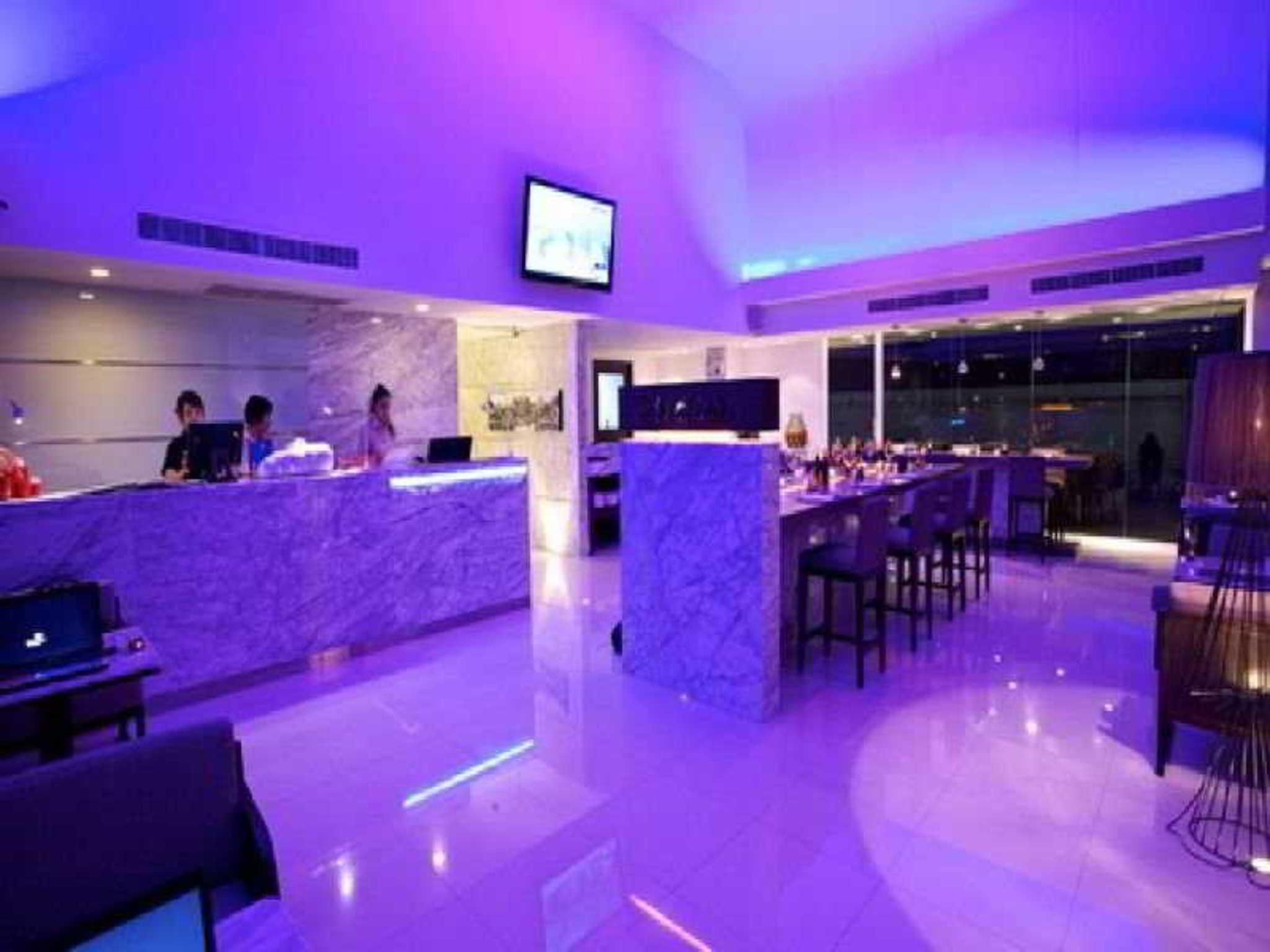 Hotel Solo, Sukhumvit 2, Bangkok - Sha Extra Plus Exteriér fotografie