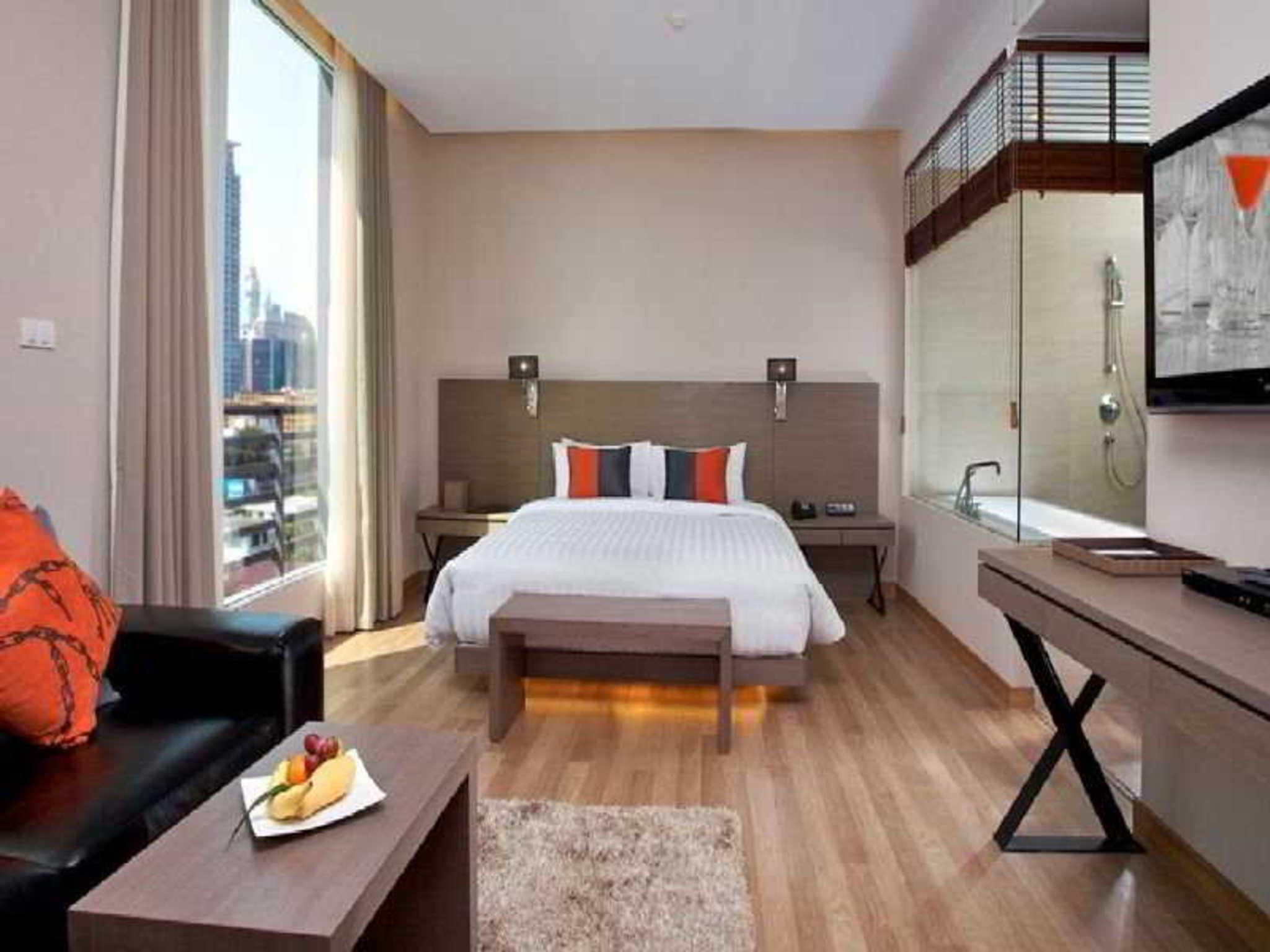 Hotel Solo, Sukhumvit 2, Bangkok - Sha Extra Plus Exteriér fotografie