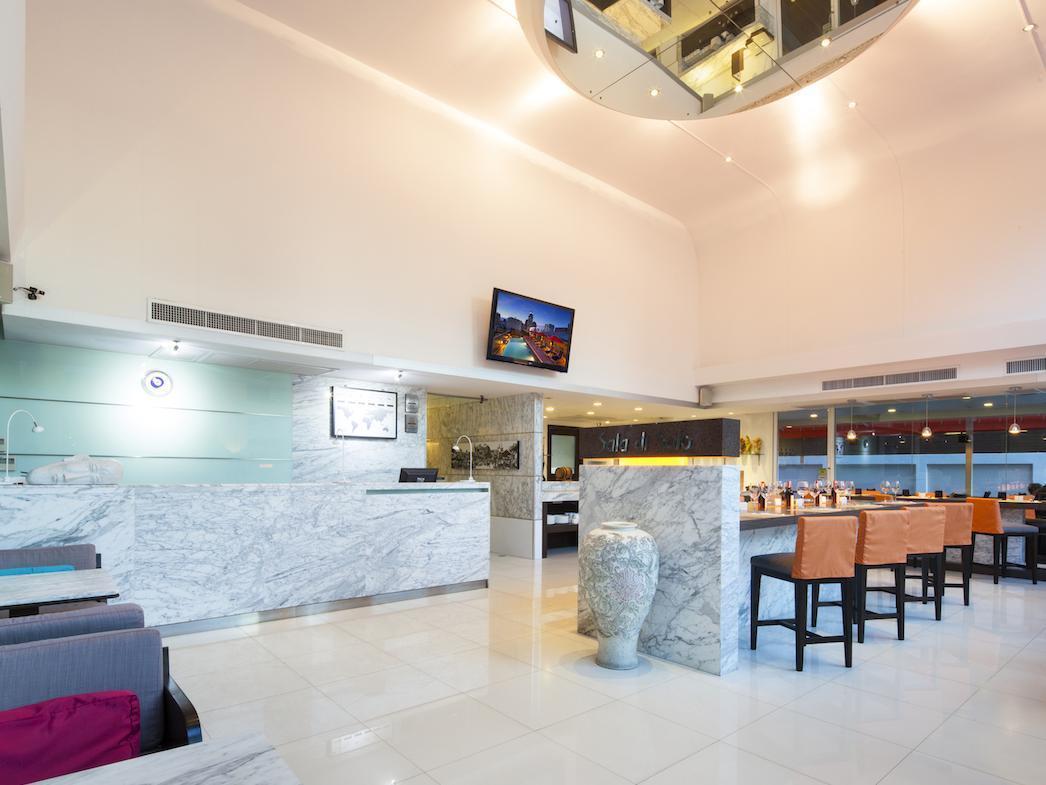 Hotel Solo, Sukhumvit 2, Bangkok - Sha Extra Plus Exteriér fotografie